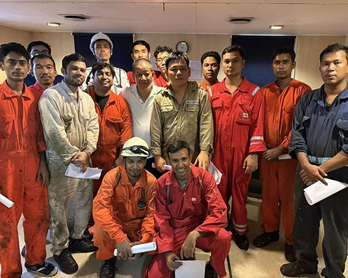 情系船员暖人心，共筑安全保运营|厦门华洋海事有限公司开展访船慰问活动